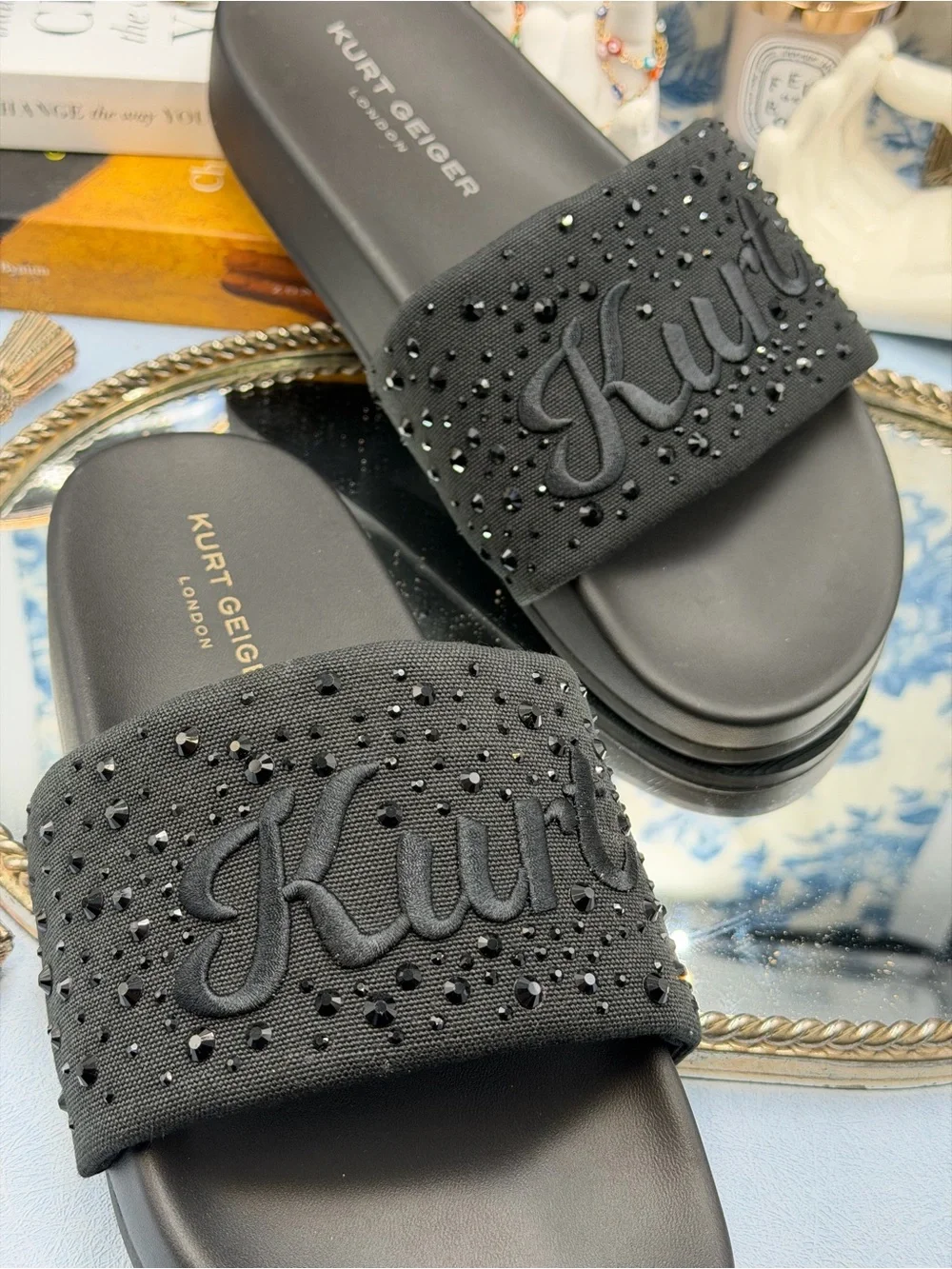 🆕 KURT GEIGER LONDON 🧿 NWOB Brockwell Black Embroidered Logo KURT Slide Sandal